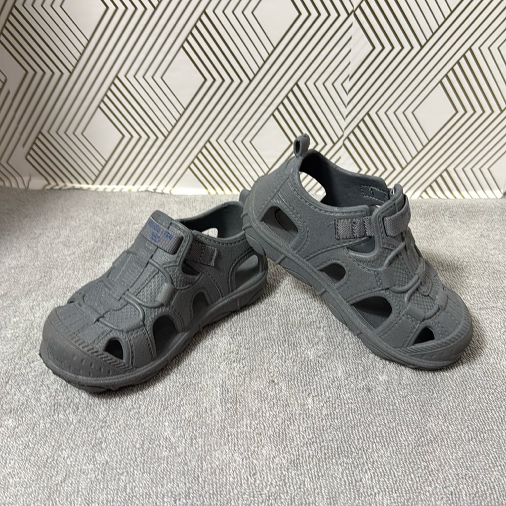 Stride Rite Kids Gray Water Shoes